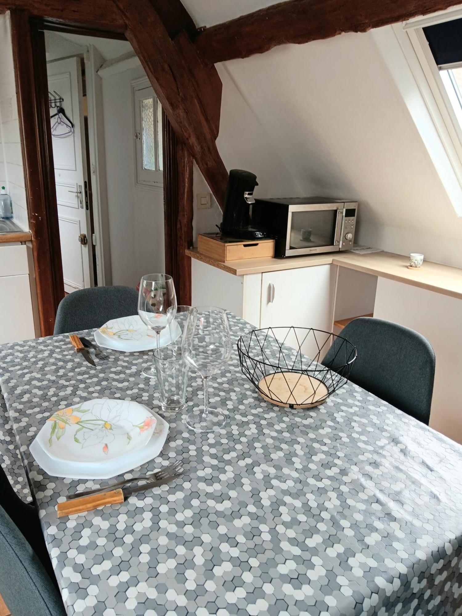 Le 61 - Hyper Centre - Wifi Apartment Dieppe